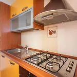 Apartment Accu Is Prezzus C Fronte Mare *