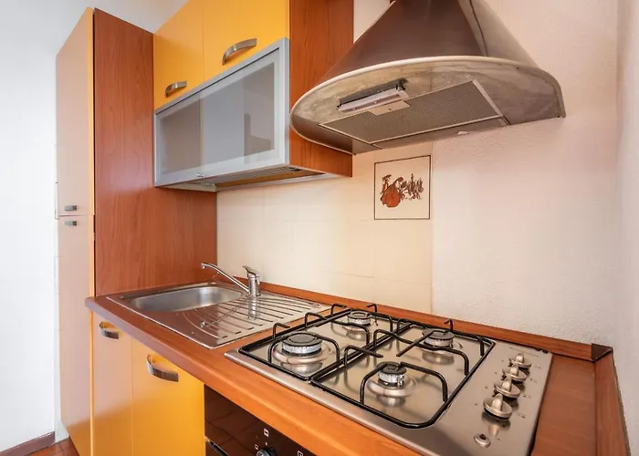 Accu Is Prezzus C Fronte Mare * Villasimius