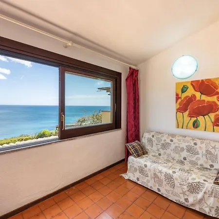 Lägenhet Accu Is Prezzus C Fronte Mare Villasimius