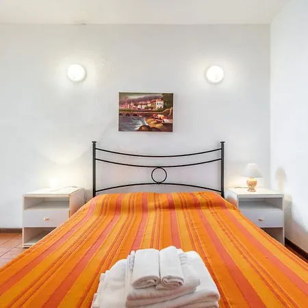 Accu Is Prezzus C Fronte Mare Lägenhet *