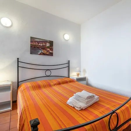 Accu Is Prezzus C Fronte Mare Apartment *