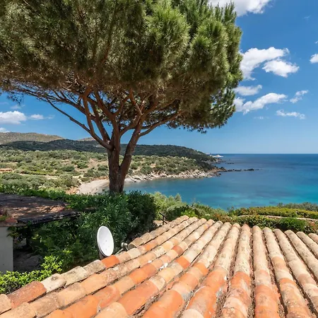 Apartment Accu Is Prezzus C Fronte Mare Villasimius
