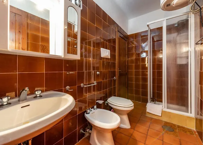 Accu Is Prezzus C Fronte Mare * Villasimius