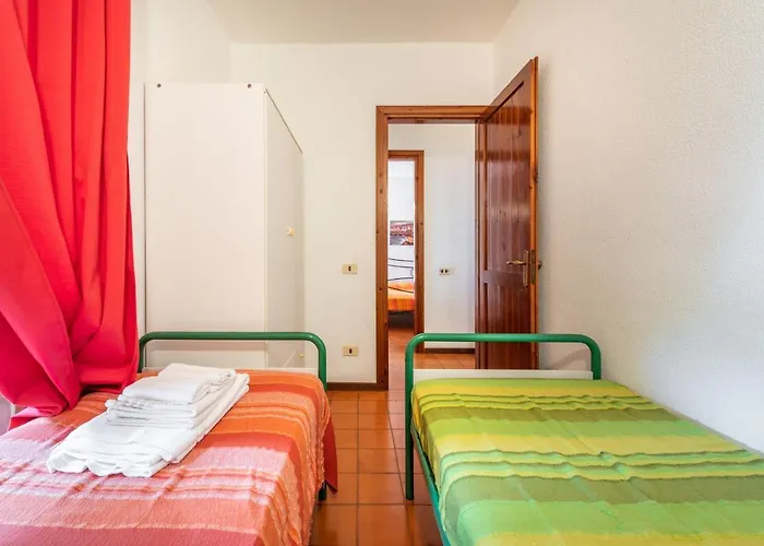 Accu Is Prezzus C Fronte Mare Appartamento