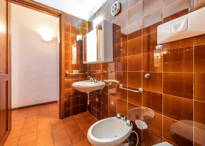 Accu Is Prezzus C Fronte Mare * Віллазімьюс