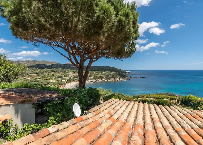 Appartamento Accu Is Prezzus C Fronte Mare Villasimius